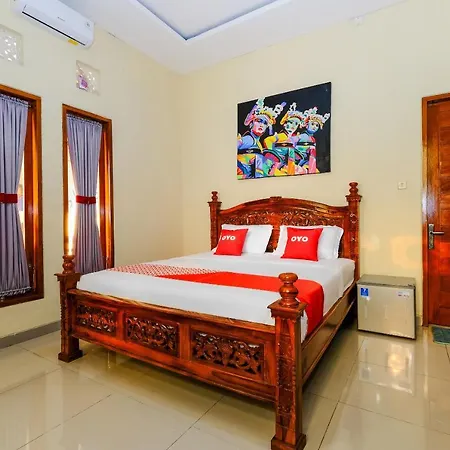 Oyo 3771 Kubu Alvian Guest House